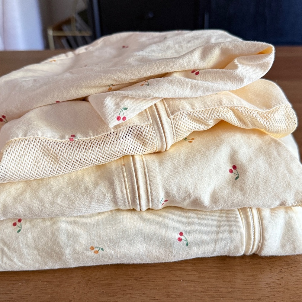 Snoo Butter Yellow Cherries Bundle 3 Snoosacks and Sheet